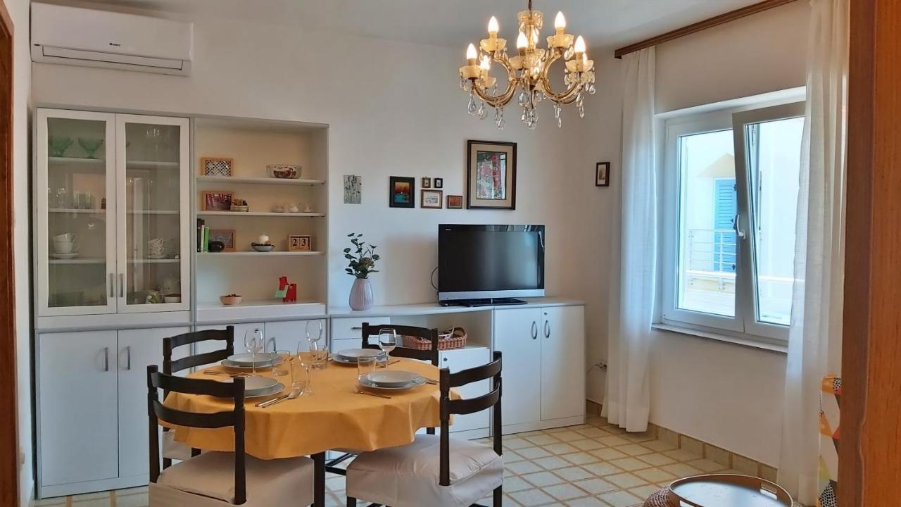 Apartment Juta Мимице Екстериор снимка